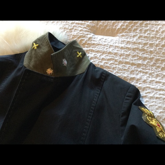 Jacket - Picture 3 of 8